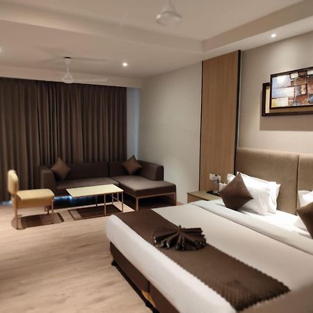 Anntilia Inn Ludhiana Exterior photo
